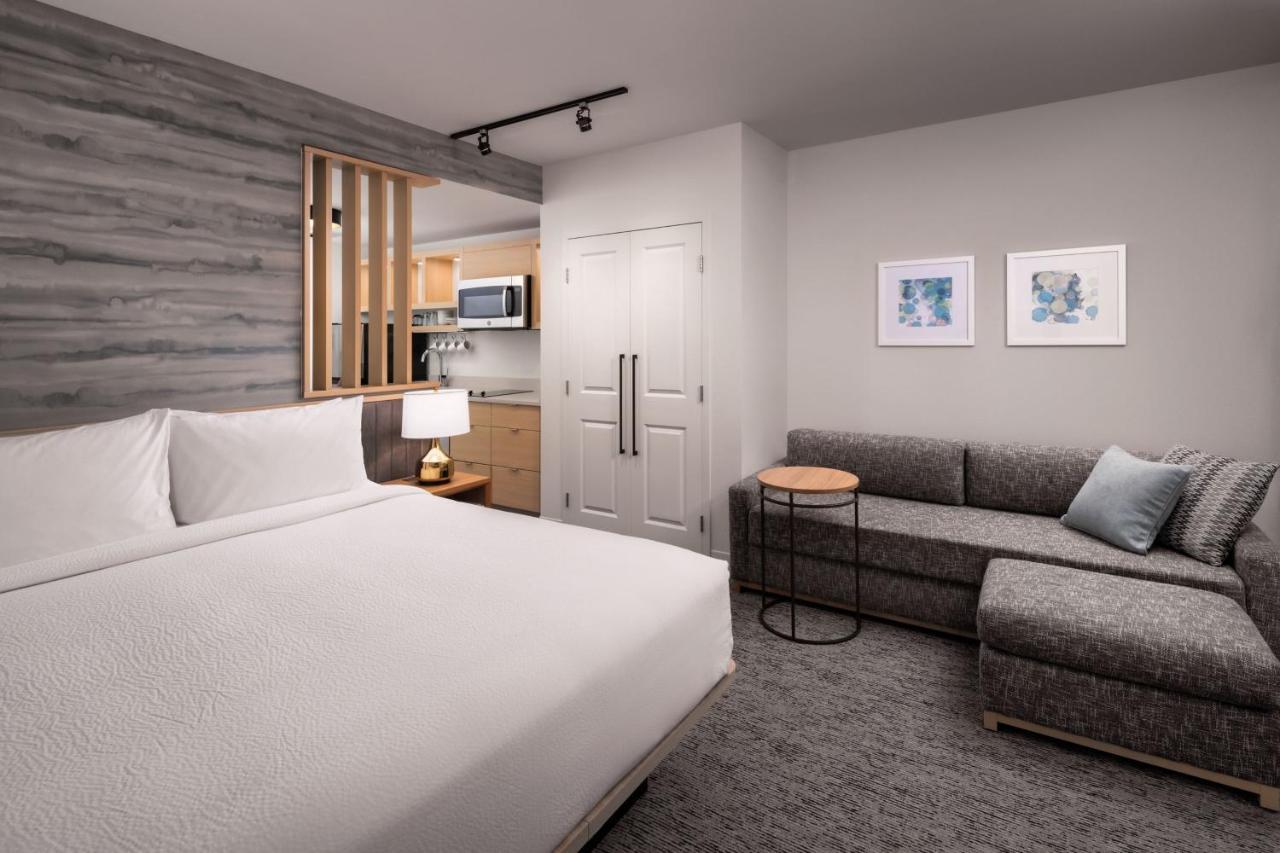 Towneplace Suites By Marriott West Kelowna Zewnętrze zdjęcie